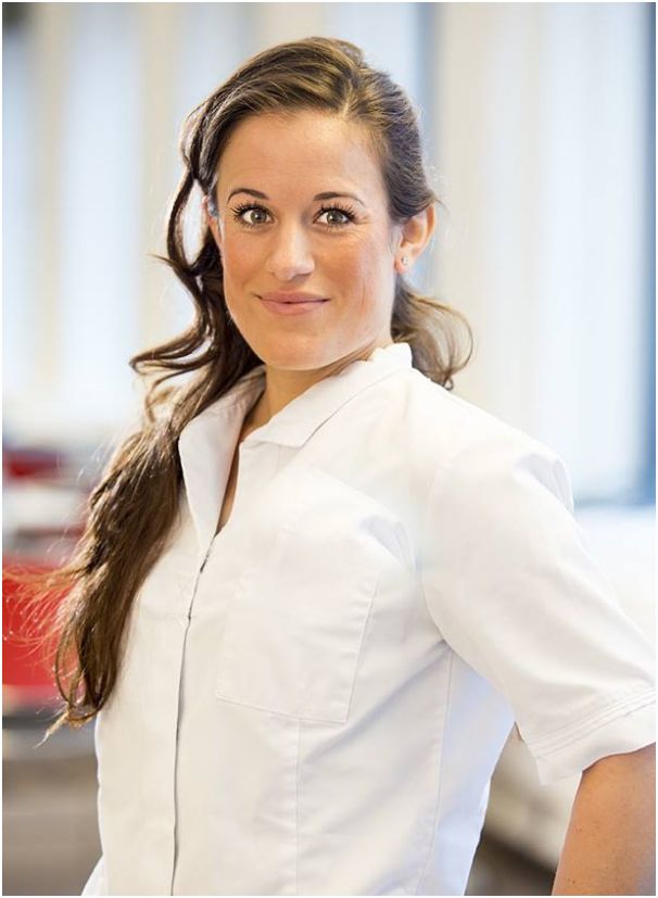 Huidtherapeute en PMU specialiste Sophie Timmer
