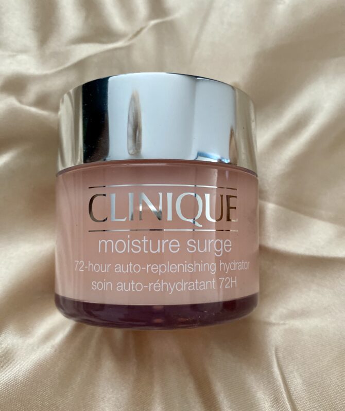 clinique moisture surge