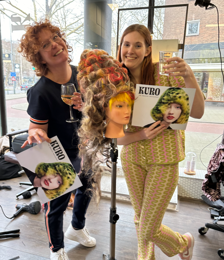 Ivonne geeft als Passionista van Wella ook trainingen. She loves her work!