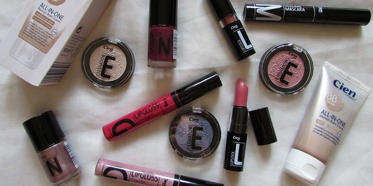 Homepage Cien Make-Up