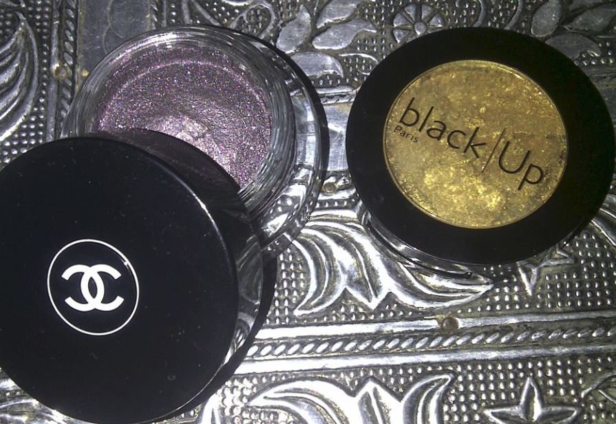 black up en chanel oogschaduw