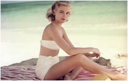 grace kelly at the beach